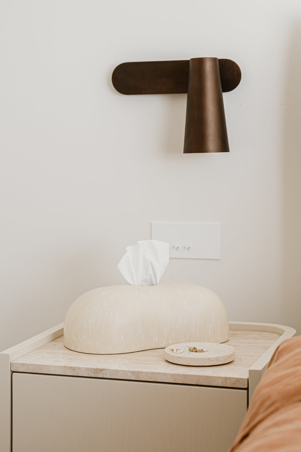THE BEAN: Tissue Box Cover - Vanilla
